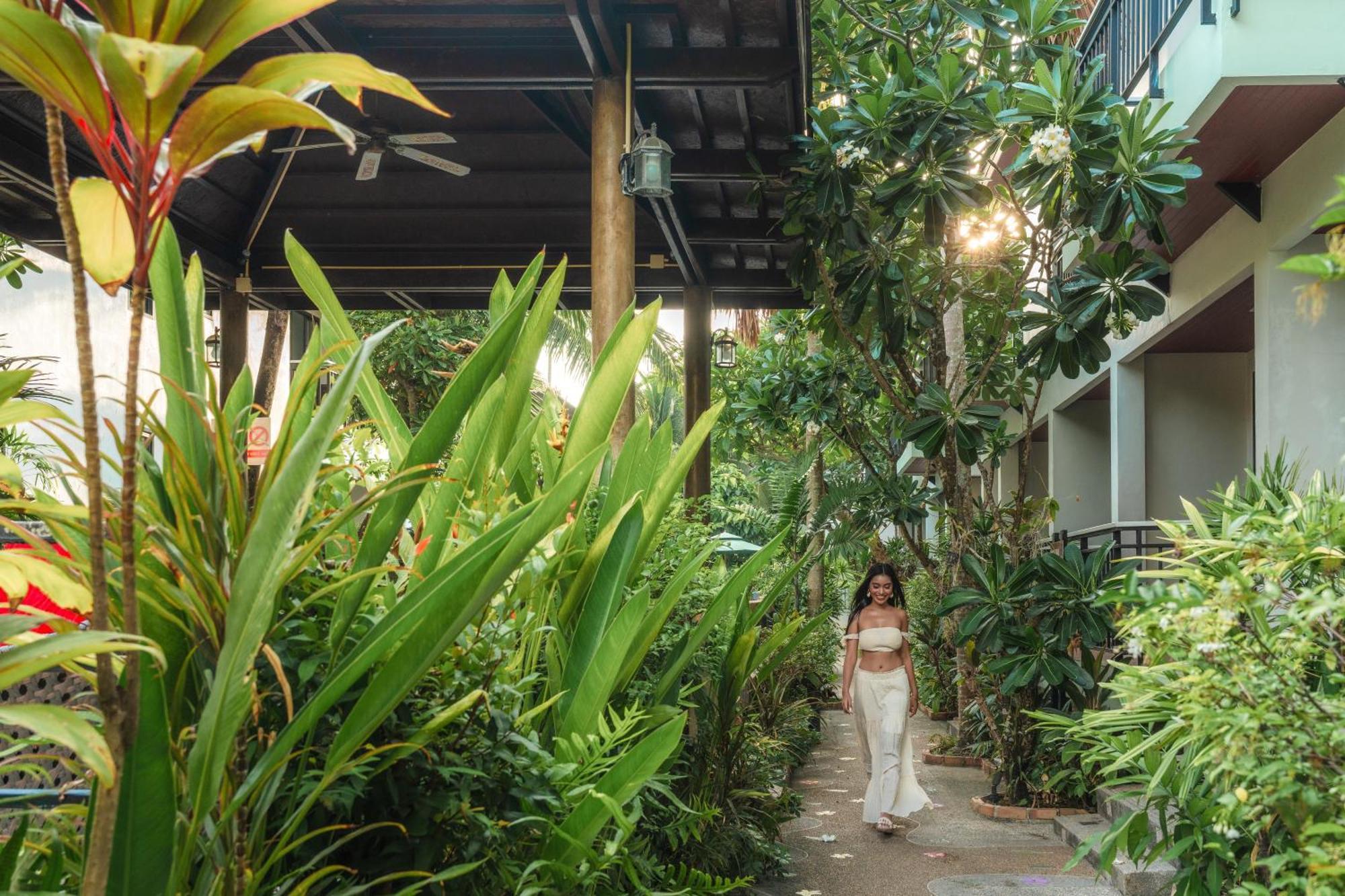 Coco Retreat Phuket Resort And Spa - Sha Plus Chalong Exterior foto